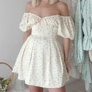 Sabo Skirt Luxe Aimee Yellow Off Shoulder Dress Size S